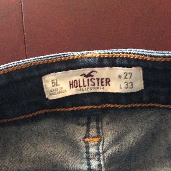 Hollister Jeans 27x33 - Picture 2 of 3